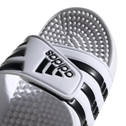 ADIDAS-ADISSAGE-FT-NATIKACI-4-Photoroom-1